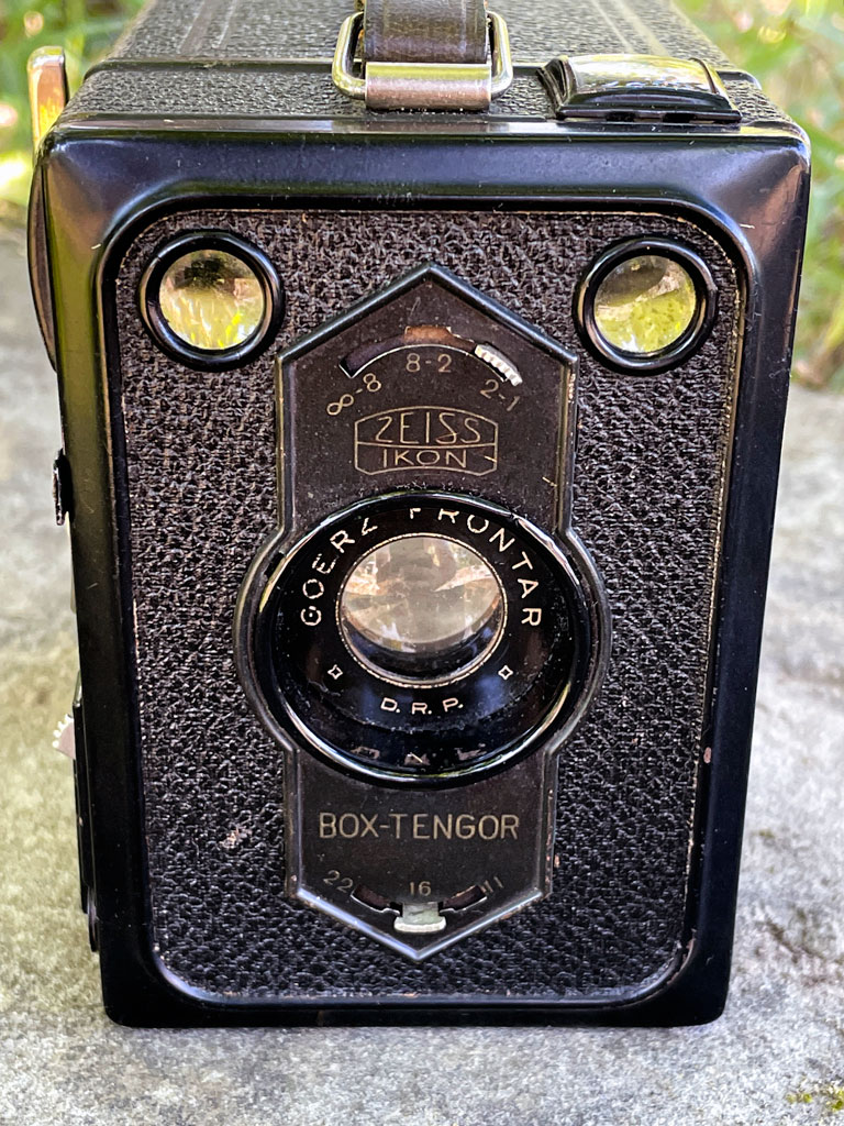 Front der Zeiss Ikon Box-Tengor 54/2