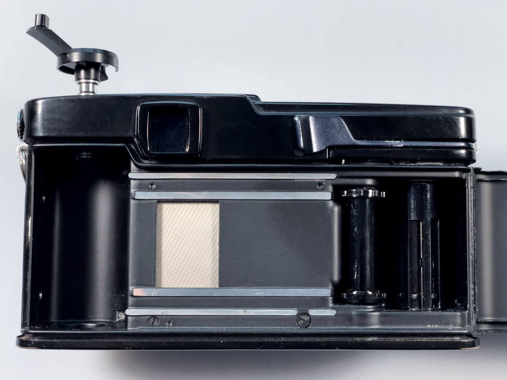 Olympus PEN FT Film einlegen