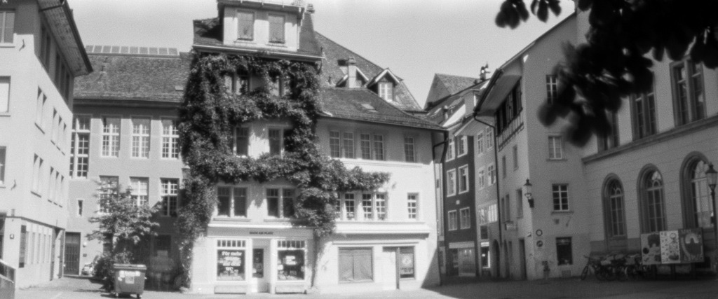 Beispielbild: Eine Häuserfront in der Altstadt von Winterthur.